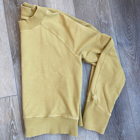 Lululemon ready to roll crew - Picture 2 of 7